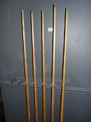 *Snooker Cue Rack with 5 Cues