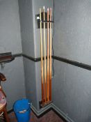 *Pool Cue Rack with 4 Cues