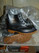 *4 Pairs of Safety Boots - Size 8