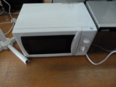 *Igenix Microwave Oven