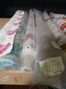 *5 Rolls of Assorted Floral Patterned Fabric