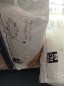 *Kingsize 4.5 Tog Hollow Filled Anti-Allergy Duvet