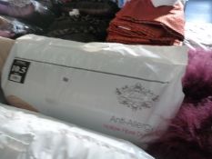 *Kingsize 10.5 Tog Anti-Allergy Hollow Filled Duvet