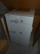 *Rosengrens Safe with Keys