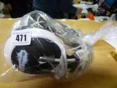 *Sandberg Street Blaster Head Set