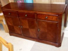 1 x Mahogany Sideboard – Ref FC232 – 3 Door 3 Drawer With Please Door Panel Detail  - Good Ex