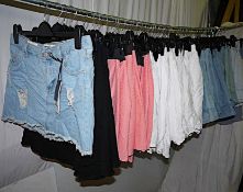 56 x Assorted Women's Skirts - Box365 - Fabulous Range of Styles & Colours - Sizes Range From 6 - 18