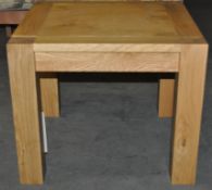 1 x Solid Oak Lamp Table – Burr Topped – Dimensions : 60x60x50cm – Ex Display – CH239 - CL050 –