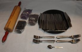 Professional Kitchen Equipment – Ref : CAT84 – Included : Chefs Rolling Pin (63cm in Length) ,