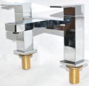 1 x Chrome Bath Filler – Used Commercial Samples - Boxed in Good Condition  – No Fittings -