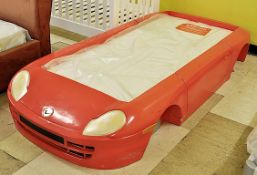 **MUST SEE** 1 x Car-shaped Bed In RED, With 2'6” Mattress- Ref: FC805 - Ex Display Stock With Light