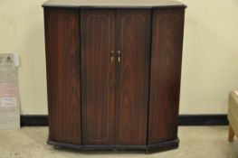 1 x Bi-fold Door Fronted TV Unit - Ref: FC590 - Also Features Under Television Storage