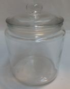8 x Utopia Biscotti Jar – 0.9L – Ref : CAT052  - Boxed – Unused – Model : NBJ009 -  Ideal for