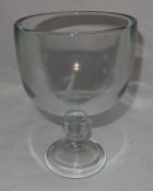 6 x Weiss Clear Glass Goblet 32 oz – Ref : CAT047 – New – Unused – Dimensions : 20x13cm – Model :
