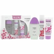 Toiletry gift set for women from Shirley May.