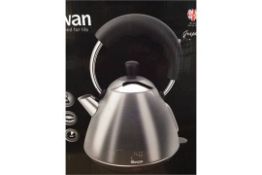 Brand New and Boxed 

Swan Kitchen Appliances Metallic Graphite/Black Pyramid 2L Kettle

This