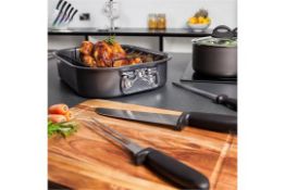 Tower 5 Piece Roasting Dish, Rack and Utensils Set


Ideal for the Sunday roast, this handy set from