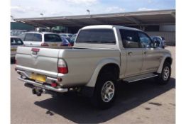 2004/04 REG MITSUBISHI L200 WARRIOR DOUBLE CAB PICK UP SERVICE HISTORY