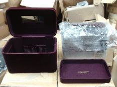 Brand new Dolce & Gabbano Vanity case with mirror - sealed in original packaging