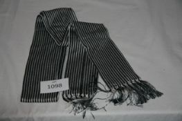 RAKE - scalf black & white