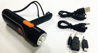 6 x DYNAMO RADIO FLASHLIGHTS - BRAND NEW - Dynamo hand crank - FM radio - Flashlight - Phone