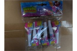 288 x Packs of Moshi Monsters ' Blow outs ' Brand new and sealed. Ideal for kids partys! Hours of