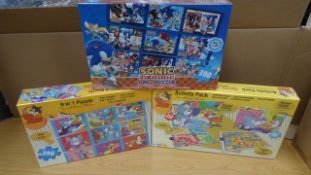 Christmas Toy Selection - 3 Items to include: 1 x Tom and Jerry 9 in 1 puzzle pack, 1 x Tom and