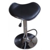 60 x Chrome Height Adjustable Stools

Only used once at an exhibition. Goes well with the chrome &