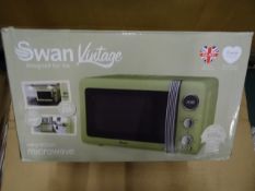 1 x Swan 'Vintage' Microwave oven in green. 800w Powerful output. RRP £129, Unchecked. Untested
