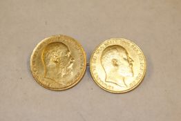 Two YM 1902 Pennies With Clips