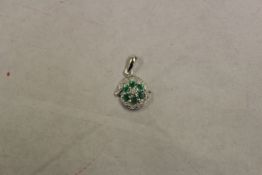 925 Green Topaz & Diamond Pendant, 925 pin, 2cm x 1.4cm, No VAT with this item