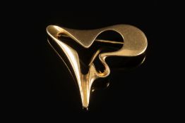 Georg Jensen. A brooch of triangular amo