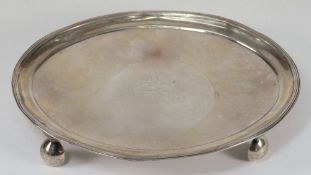 A George III silver oval teapot stand, m