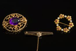 A 9ct gold and amethyst oval single-ston