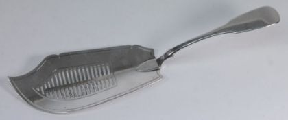 A George III silver fiddle pattern fish