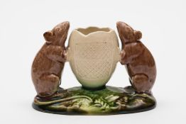 A Watcombe (Torquay) pottery novelty mat