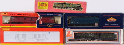 A Hornby Dublo 2-6-0 locomotive and tend
