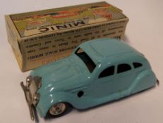 Triang Minic No 9M Streamline Saloon: wi