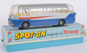 Spot-On No.156 Mulliner Coach: silver, m