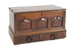 An 18th Century oak coffer bach:, with a