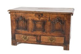 An 18th Century oak coffer bach:, with a
