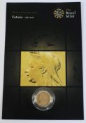 A Queen Victoria sovereign 1899: in plas