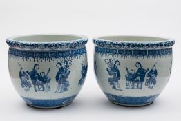 A pair of large Chinese blue and white j