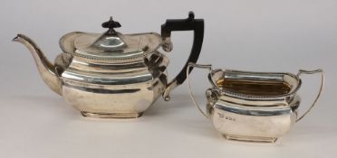 An Edwardian silver two-piece tea servic