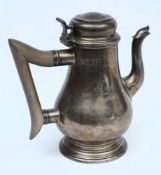 A George V silver chocolate pot, maker Carrington & Co, London 1915:,