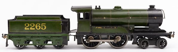 Bassett Lowke: a 3RE 4-4-0 locomotive No 2265 'Princess Elizabeth' with six wheel tender in green