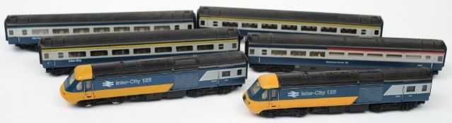 A Hornby Intercity 125 engine and five carriages:, unboxed.