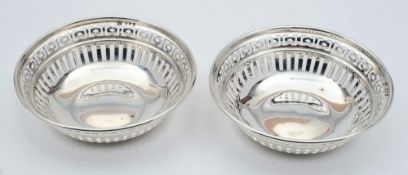 A pair of George V silver bon bon dishes, maker D&F, Birmingham,