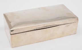 A George V silver cigarette box, maker William Hutton & Sons, Birmingham,