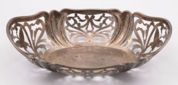 A George V silver bon bon dish, maker's mark worn, London,